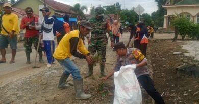 Cegah Banjir, Sinergitas TNI-Polri Jajaran Polres Lampung Tengah Polda Lampung Galakkan Gerakan Kebersihan
